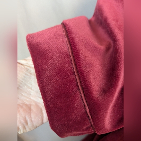 Cinema Etoile 1X Velour Embroidered Robe Red With Pockets & Zipper - Picture 10 of 15